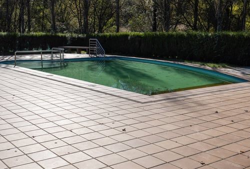 Pool Remodeling / Remodelación de Piscinas